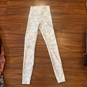 Double Aligned Lululemon leggings, grey and white camo never worn with tags.